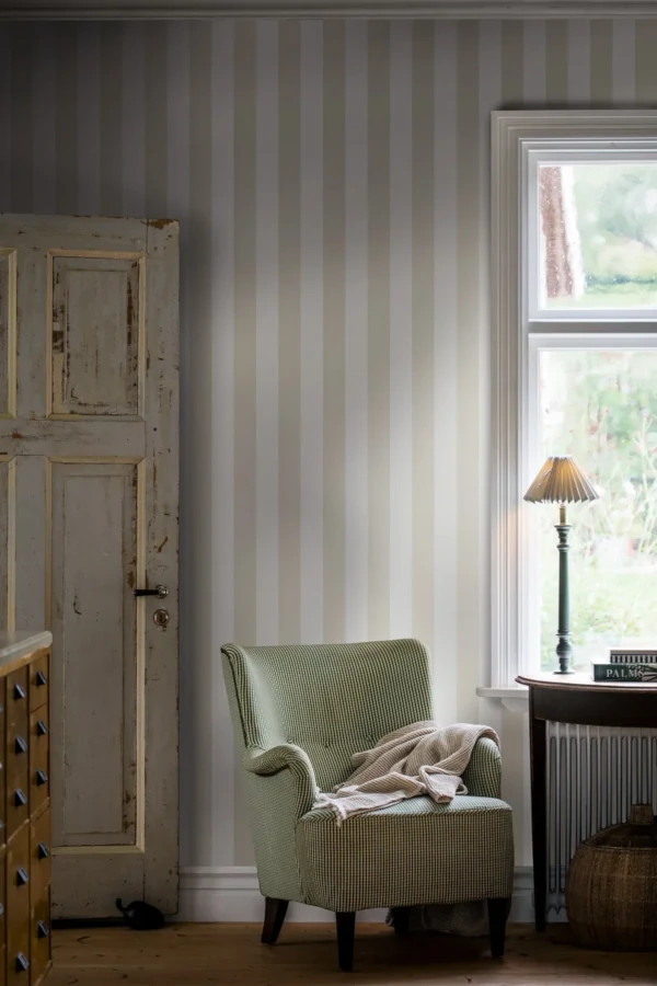 7686_FalsterboStripe_Roomshot