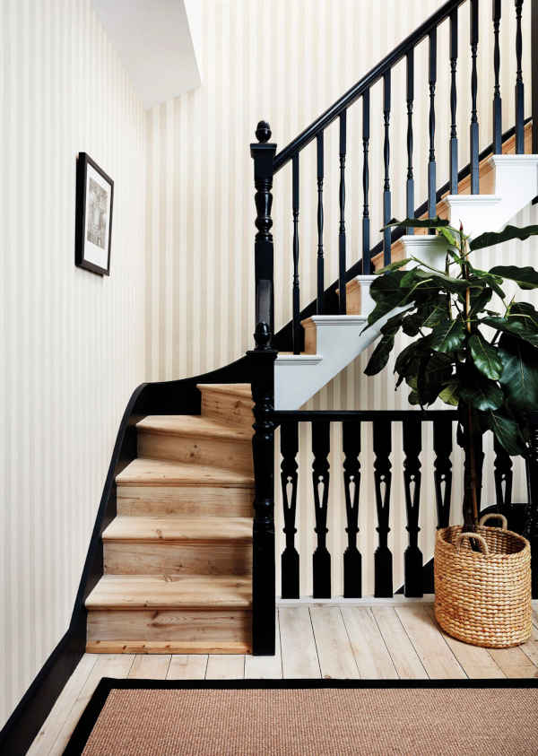 RegattaStripe-2_Image_Roomshot_Item_110-3015
