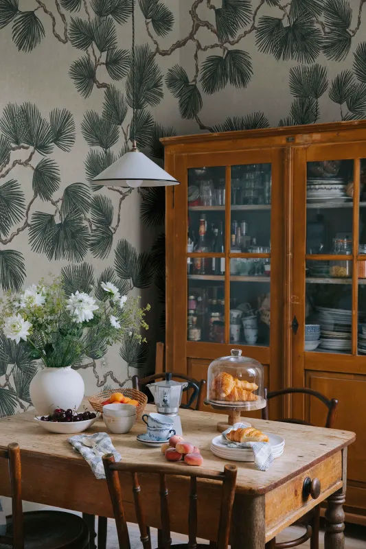 S10488_interior2